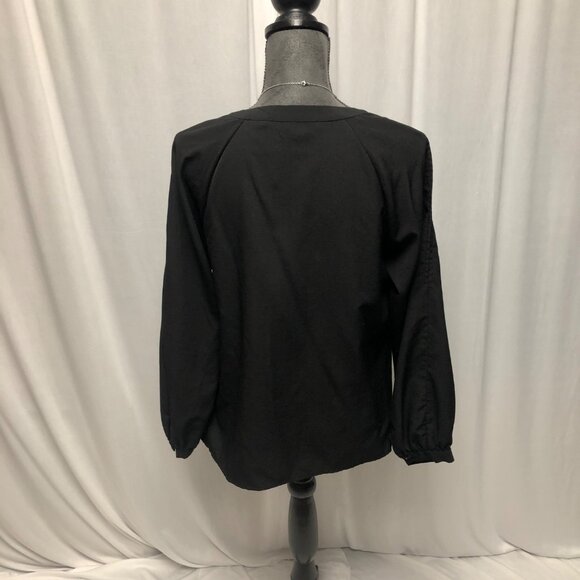 Collective Concepts Top Womens Size Medium Black Grommets Cold Shoulder Peasant - Picture 5 of 7